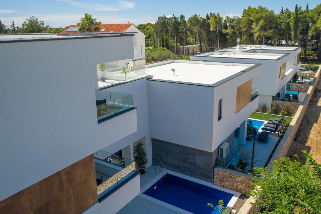 Novalja Bay Villas Eksteriør bilde